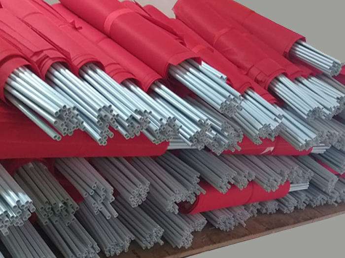 30x45 cm Elde Sallama Sapl�-Sopal� Kuma� T�rk Bayra�� ESTB30X45