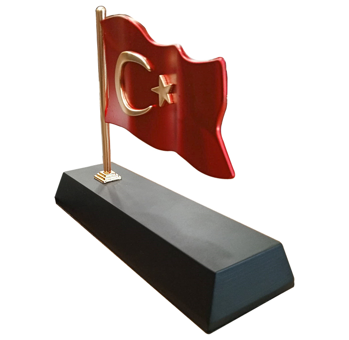 MVIP02 Vip Dalgalanan T�rk Bayrakl� Masa �simli�i