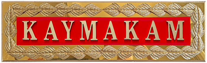 30x90 cm KAİDELİ PİRİNÇ YAPRAKLI KAYMAKAMLIK KAPI TABELASI ( Her Boy Yapılmaktadır.) 30x90 cm KAİDELİ PİRİNÇ YAPRAKLI KAYMAKAMLIK KAPI TABELASI ( Her Boy Yapılmaktadır.)